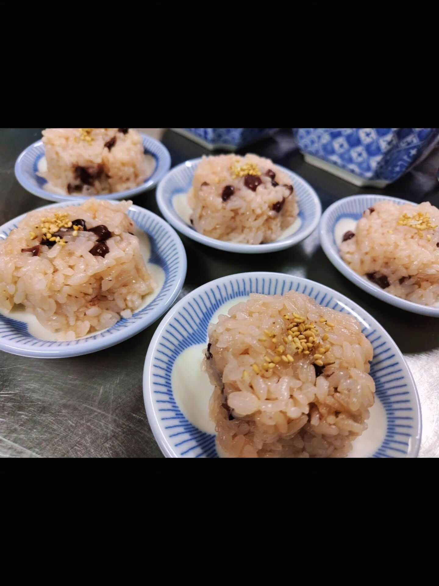 本日のディナーはおせち料理のコースです🎍
